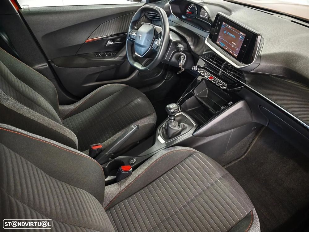 Peugeot 2008 1.2 PureTech Active - 26