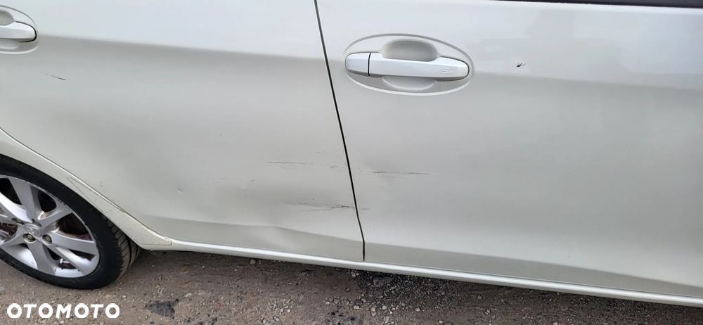 Toyota Yaris 1.5 VVT-i - 23