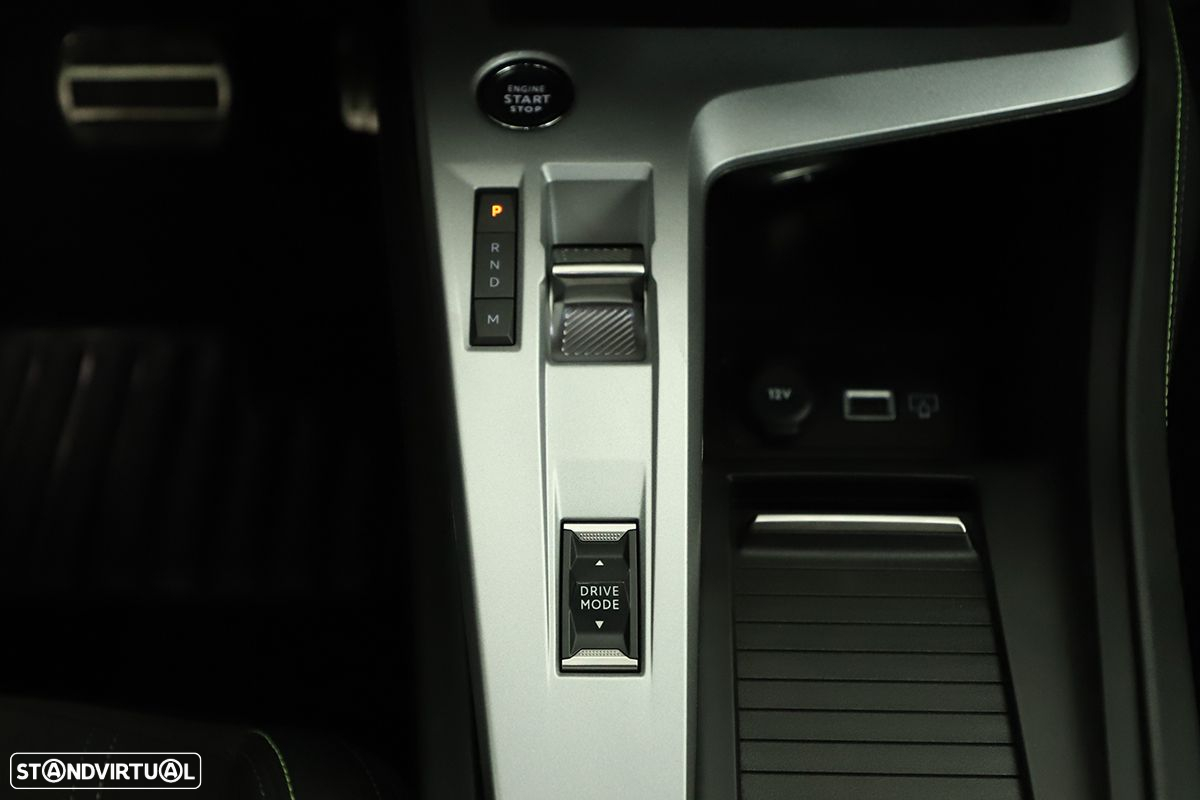 Peugeot 408 1.2 PureTech GT EAT8 - 15