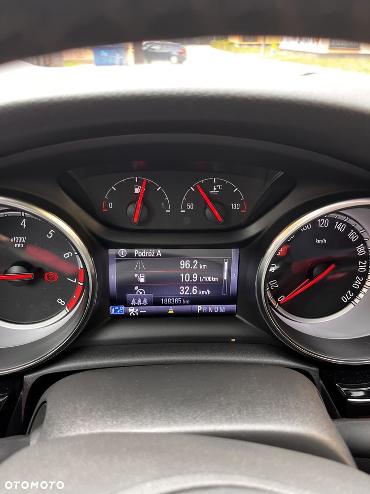 Opel Astra 1.4 T Elite S&S - 7
