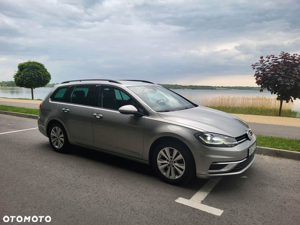 Volkswagen Golf 1.6 TDI BMT Comfortline - 23