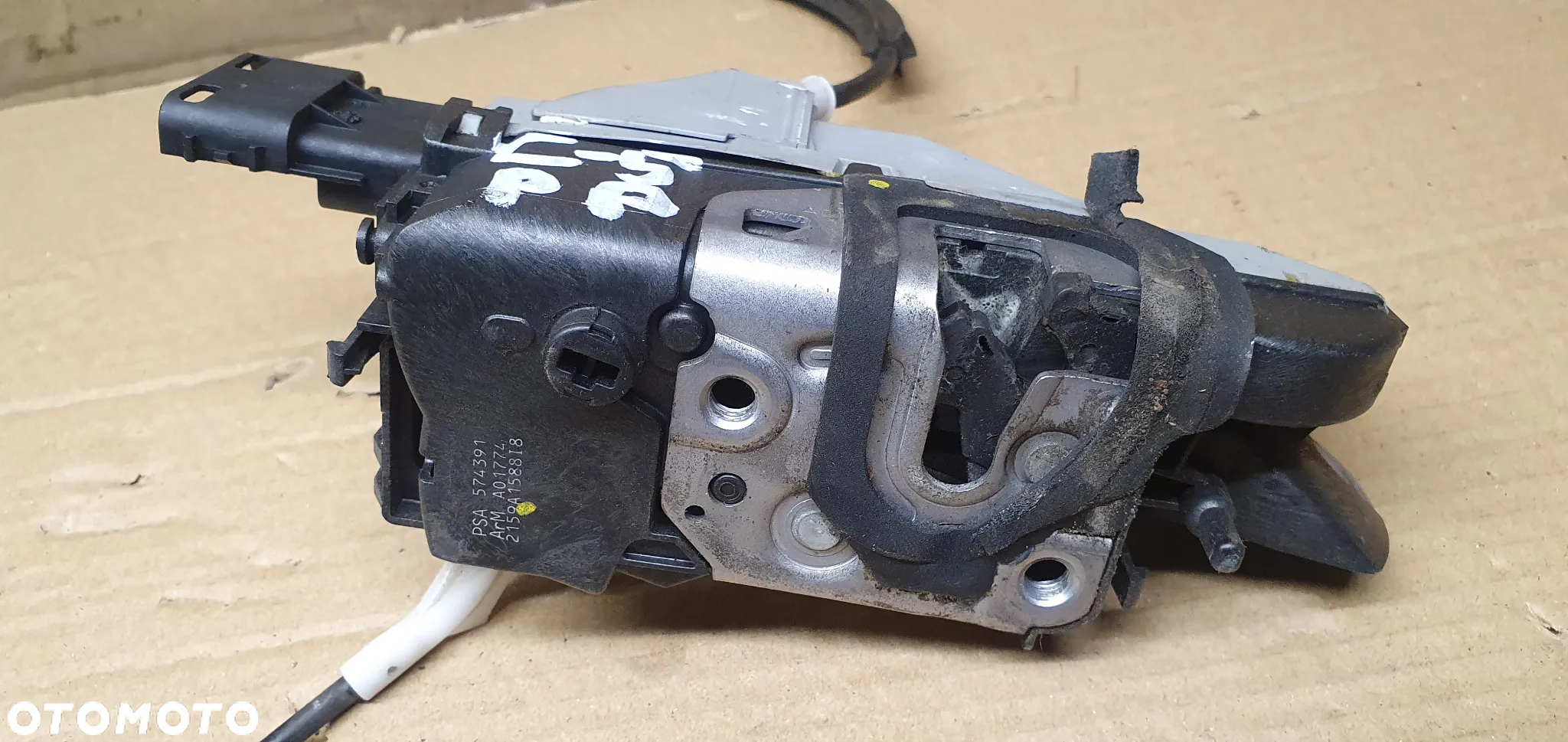 Zamek drzwi prawy przód przedni 6 PIN Citroen C5 III - 2