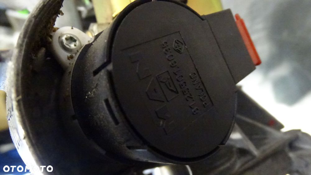 KOLUMNA KIEROWNICZA ZE STACYJKĄ MAN TGL 12.210 - 6