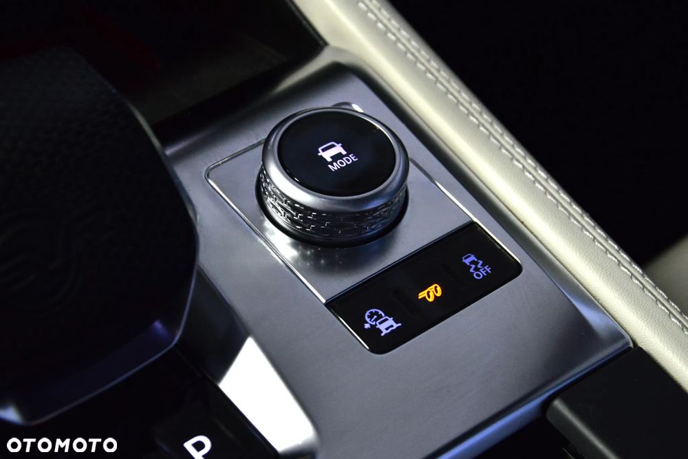 Jaguar F-Pace 5.0 V8 S/C AWD SVR - 36