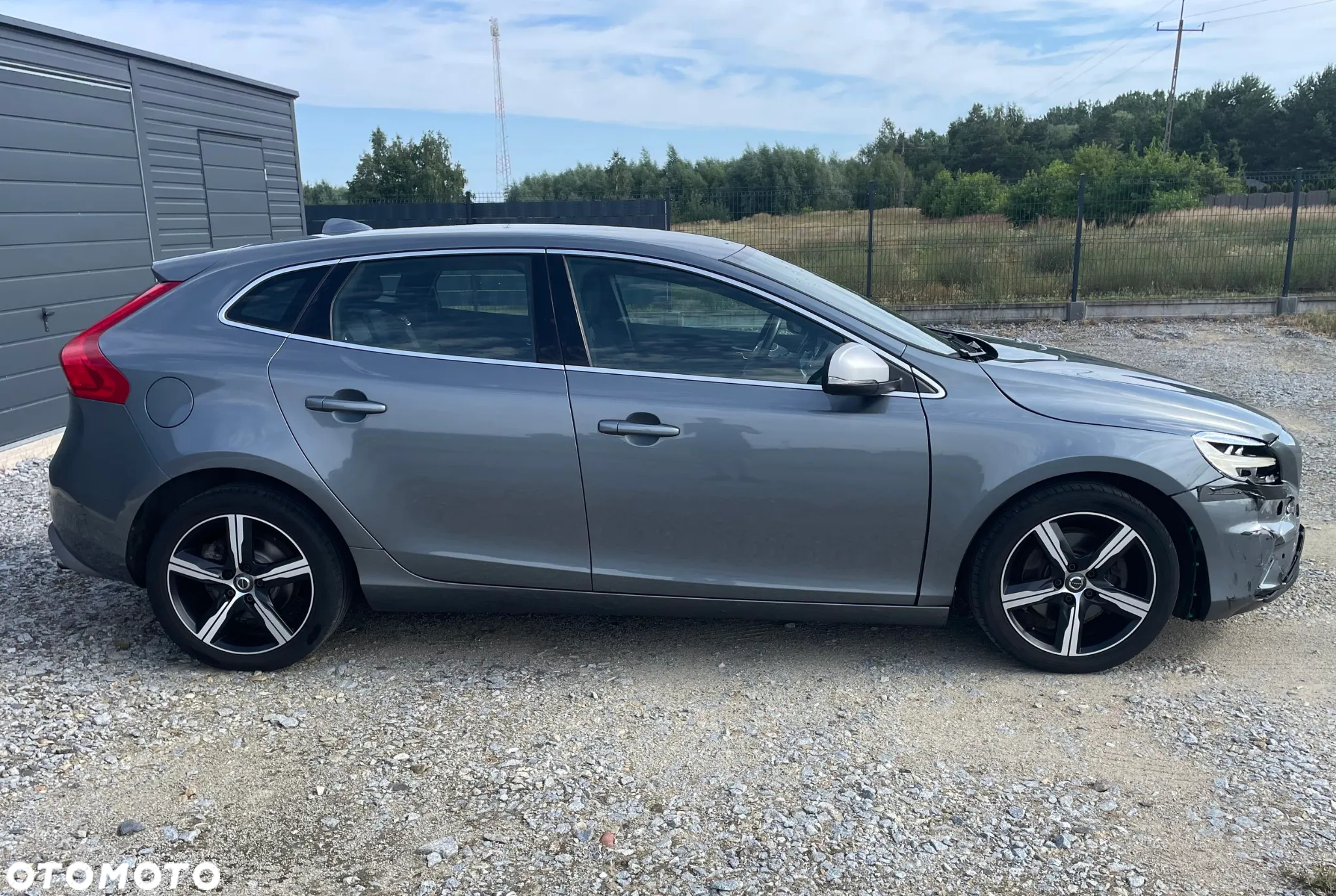 Volvo V40 T2 RDesign - 6