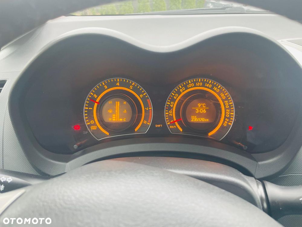 Toyota Auris 1.6 VVT-i Team - 8