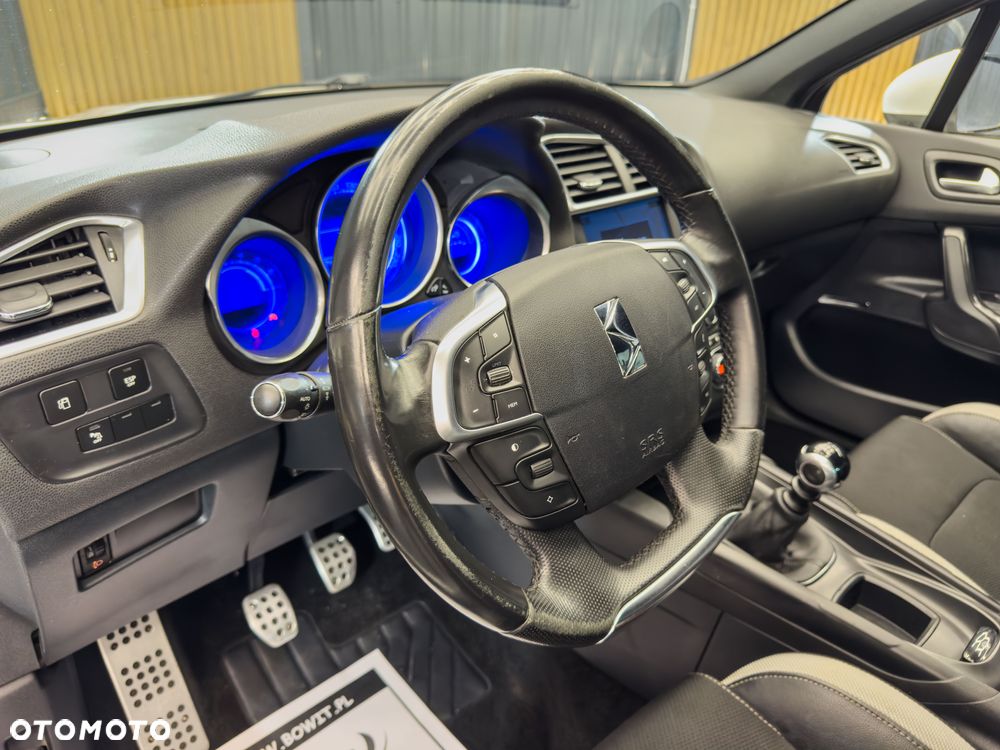 Citroën DS4 1.6 HDi Chic - 31