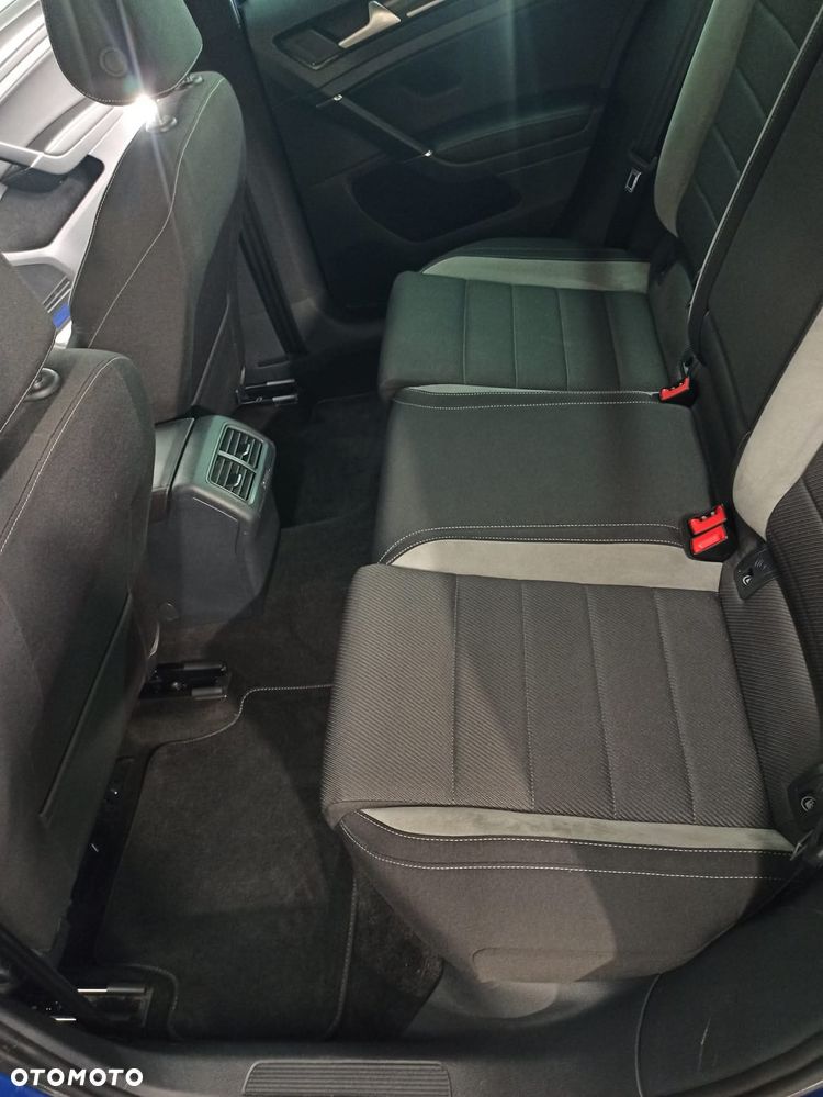 Volkswagen Golf 2.0 TSI BMT 4Mot R DSG - 17