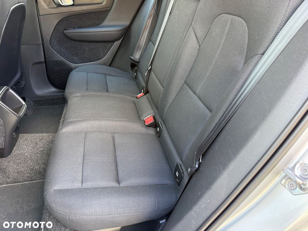 Volvo XC 40 D3 Momentum - 27