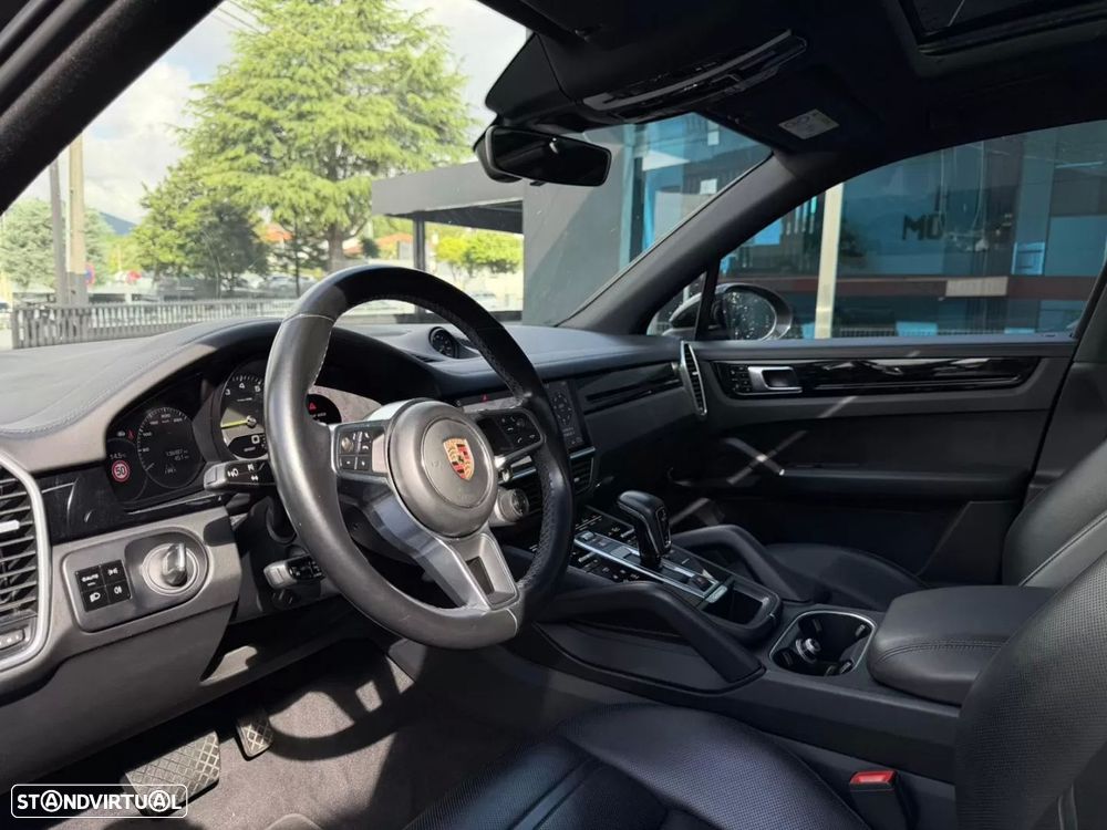 Porsche Cayenne E-Hybrid - 8