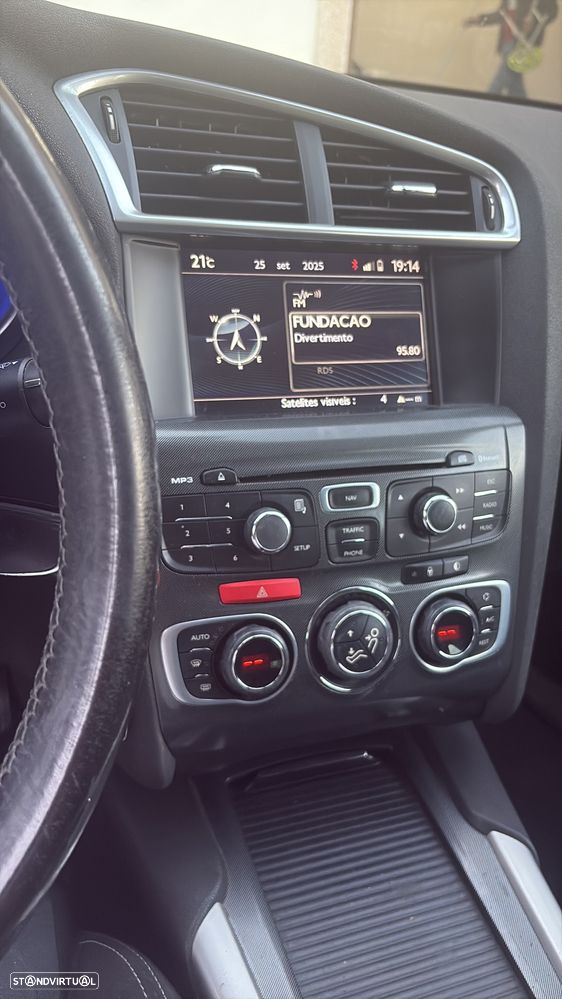 Citroën C4 1.6 e-HDi Exclusive CMP6 - 5
