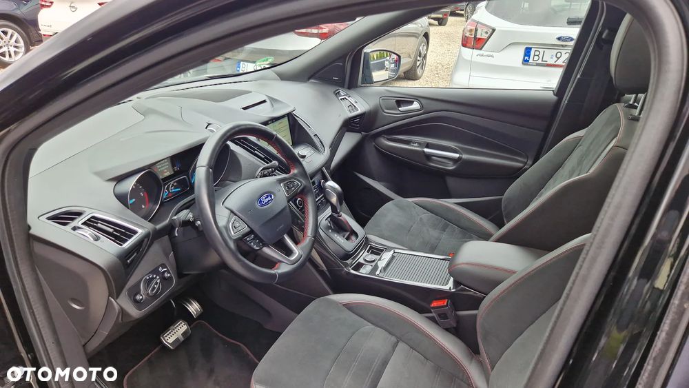 Ford Kuga 2.0 TDCi 4x4 ST-Line - 14