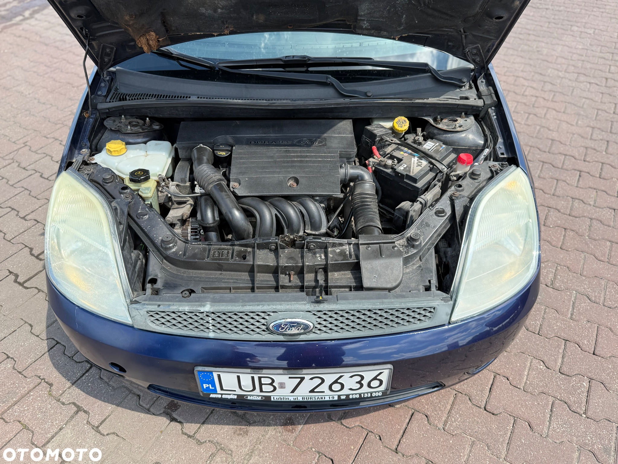 Ford Fiesta 1.6 Ambiente - 30