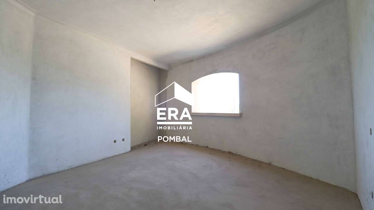 Moradia T5 em Monte Real - Grande imagem: 2/22