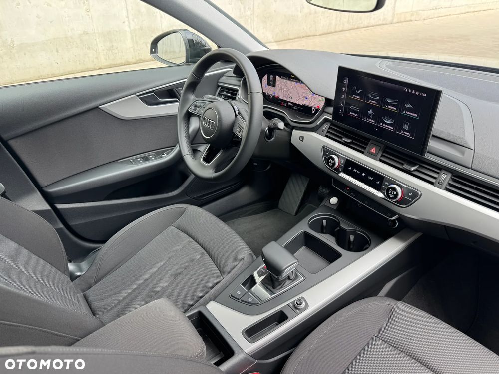 Audi A4 Limousine 35 TFSI mHEV Advanced S tronic - 13