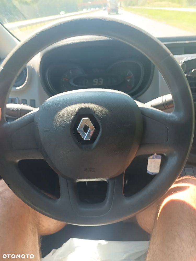 Renault Trafic - 29