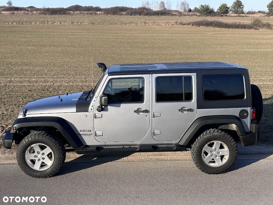 Jeep Wrangler - 4