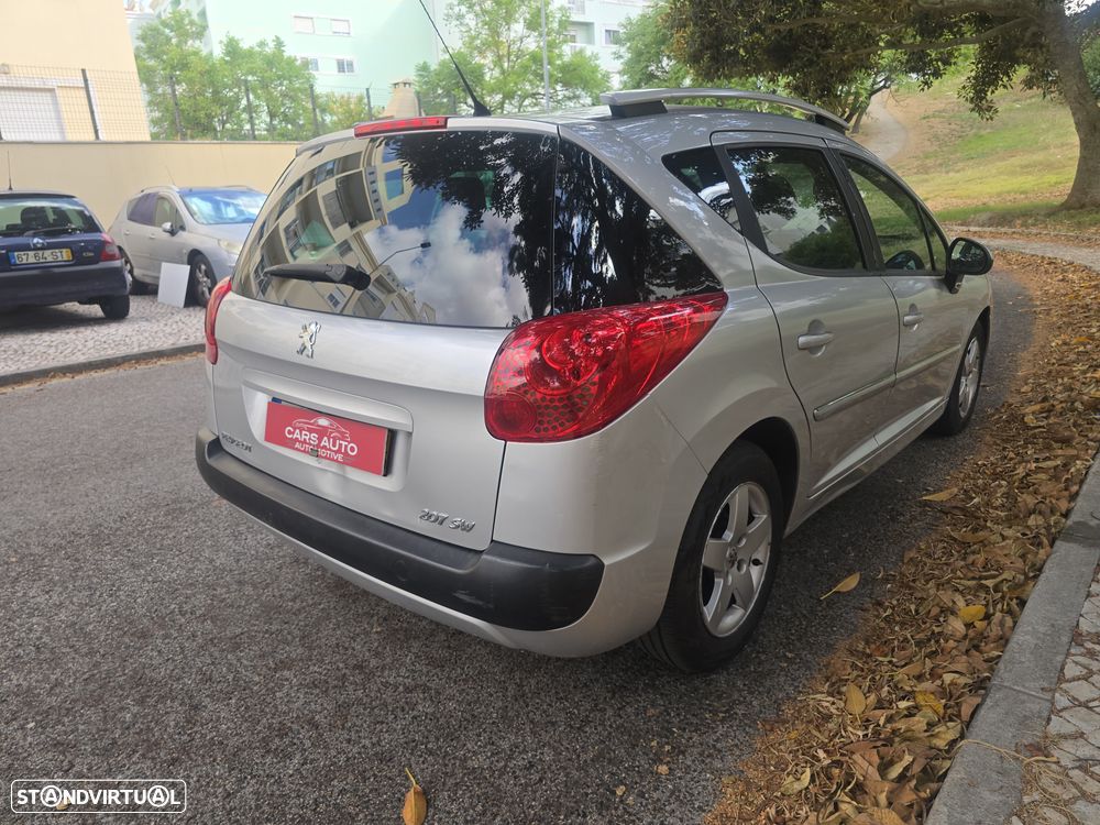 Peugeot 207 SW 1.4 Urban - 9