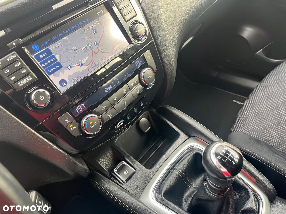 Nissan Qashqai 1.2 DIG-T N-Connecta - 12