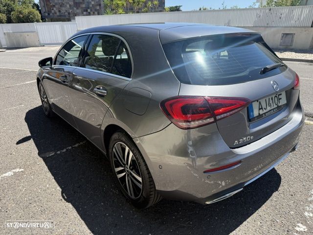 Mercedes-Benz A 250 e Style Plus - 3