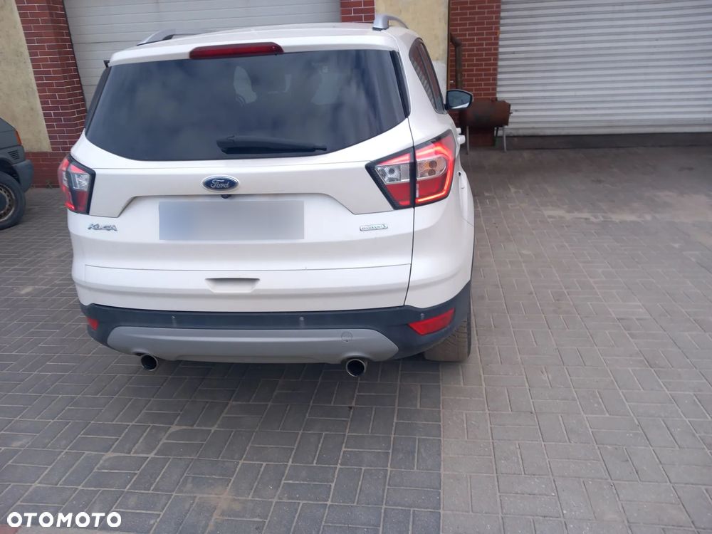 Ford Kuga - 5