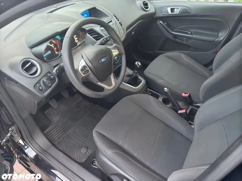 Ford Fiesta - 6