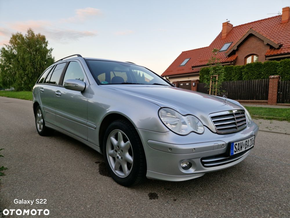 Mercedes-Benz Klasa C 200 CDI Automatik Avantgarde Sport Edition - 12