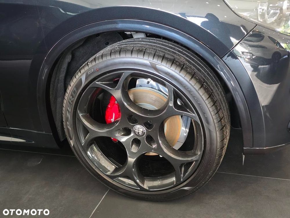Alfa Romeo Stelvio 2.0 Turbo Veloce Q4 - 21