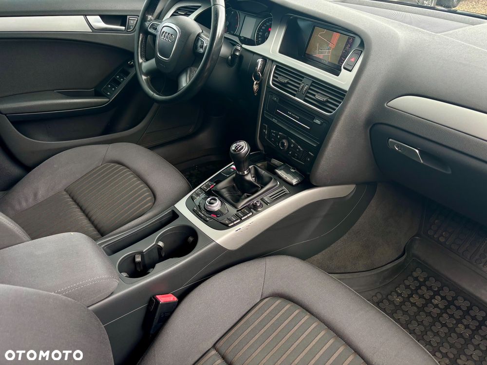 Audi A4 Avant 2.0 TDI DPF Attraction - 14