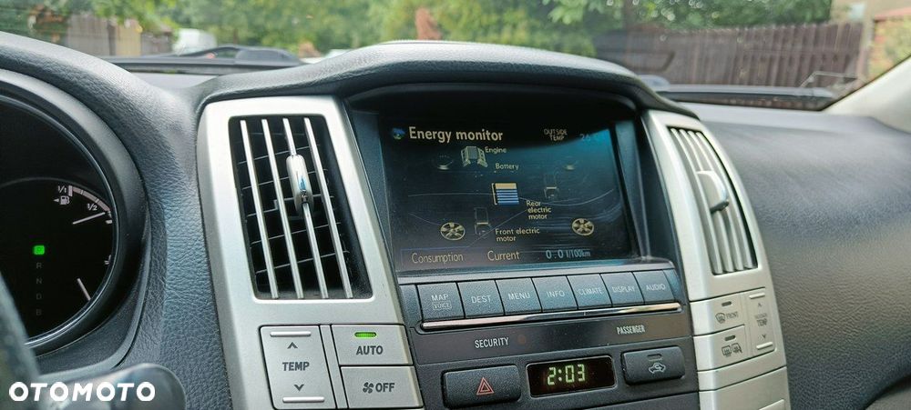 Lexus RX 400h (hybrid) - 31