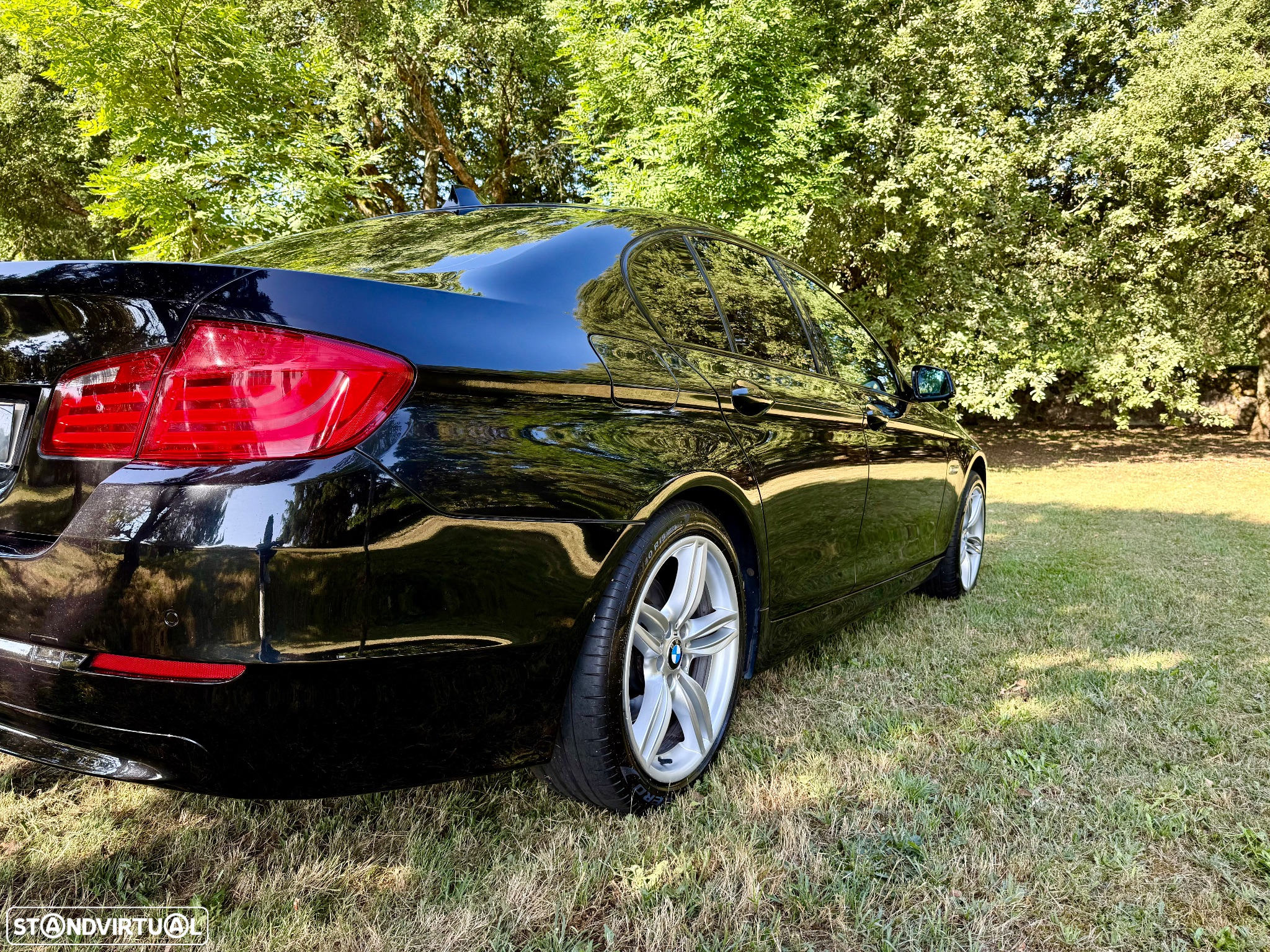 BMW 520 d Pack M Auto - 27