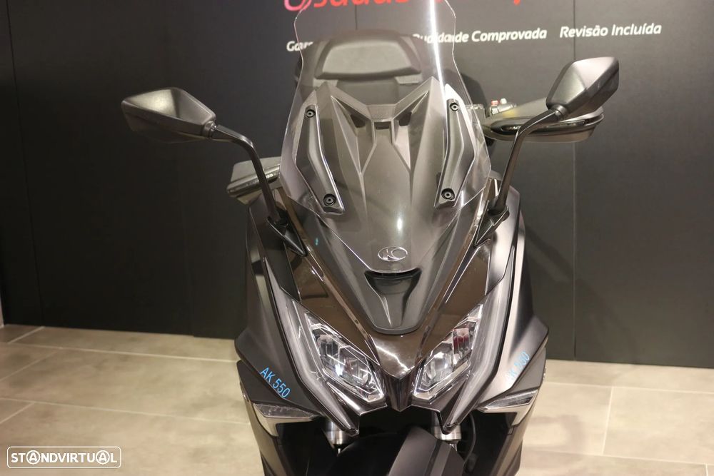Kymco AK 550 - 9