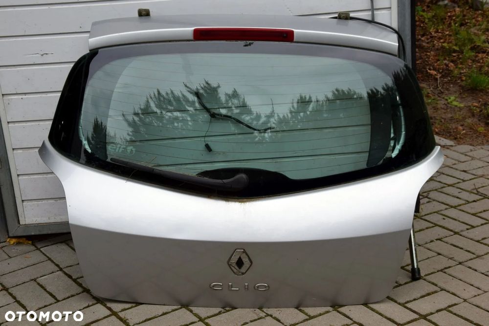 Renault Clio III 3 Klapa bagażnika 3D srebrna TED69 ładna szyba wycieraczka