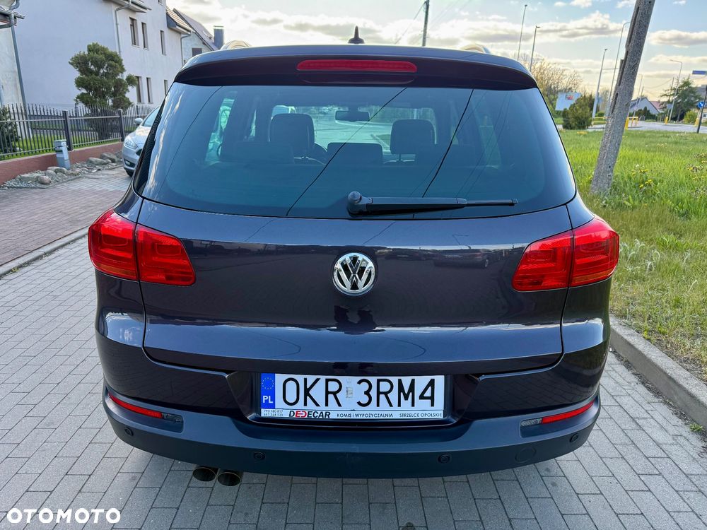 Volkswagen Tiguan 2.0 TDI DPF BlueMotion Technology Lounge Sport & Style - 8