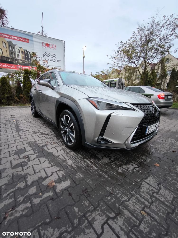 Lexus UX - 23