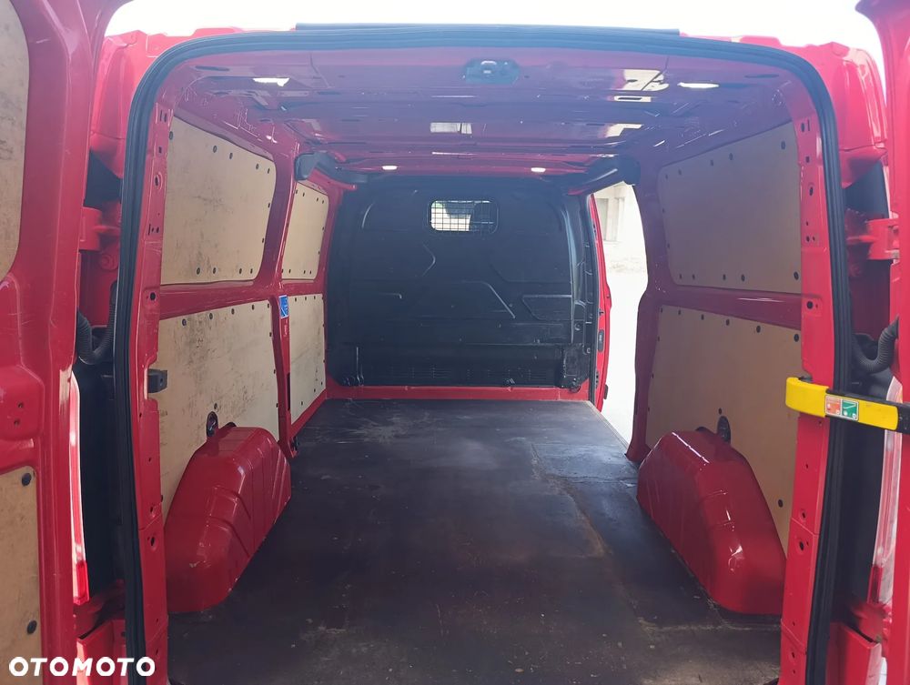 Ford Transit Coustom - 25