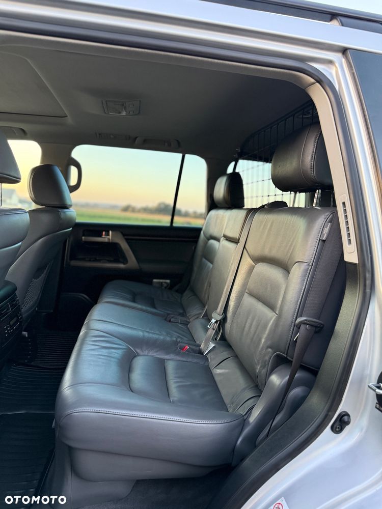 Toyota Land Cruiser LC 4.5 V8 D-4D Prestige 7os - 19
