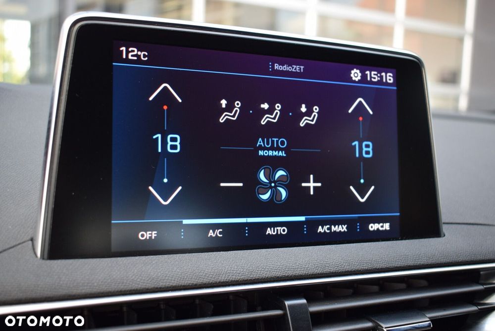 Peugeot 5008 1.5 BlueHDi Allure S&S EAT8 - 21