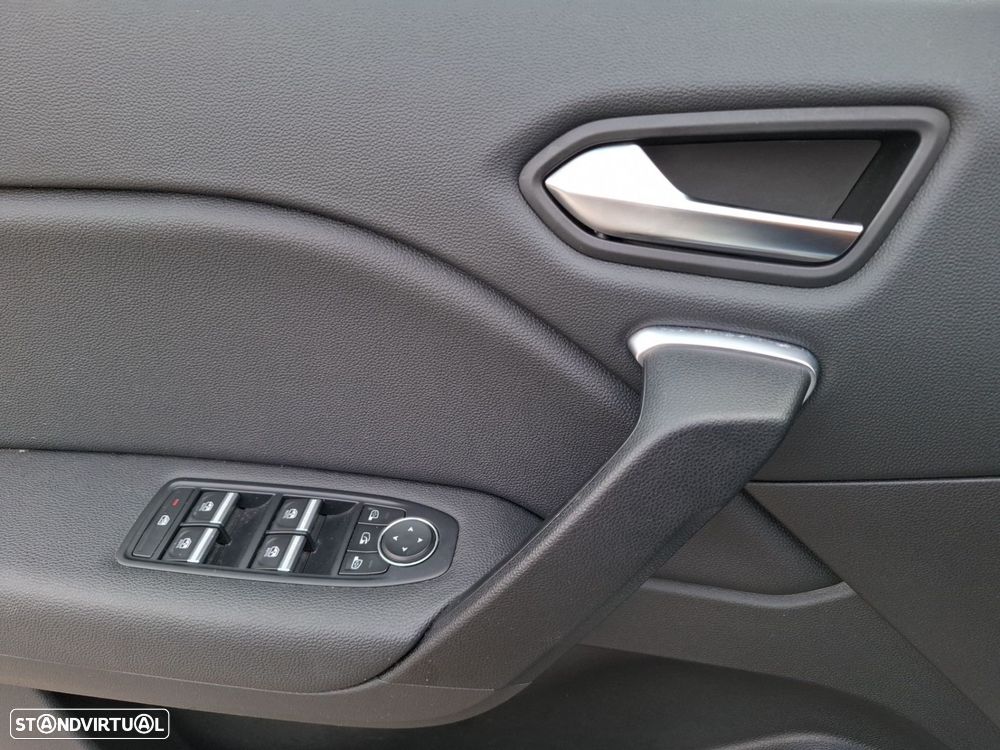 Renault Captur 1.0 TCe Techno Bi-Fuel - 21