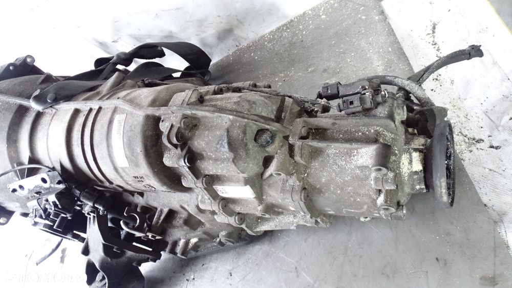 SKRZYNIA BIEGÓW AUTOMAT HKG AUDI A6 C6 3.0TDI - 8