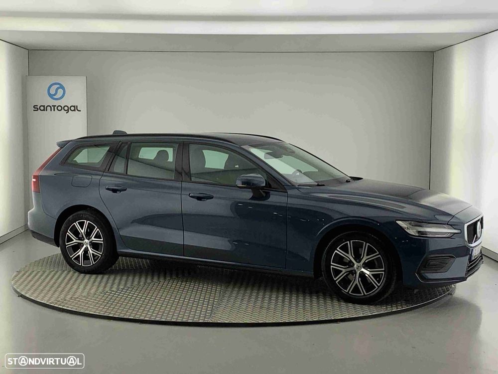 Volvo V60 2.0 B4 Essential Auto - 1