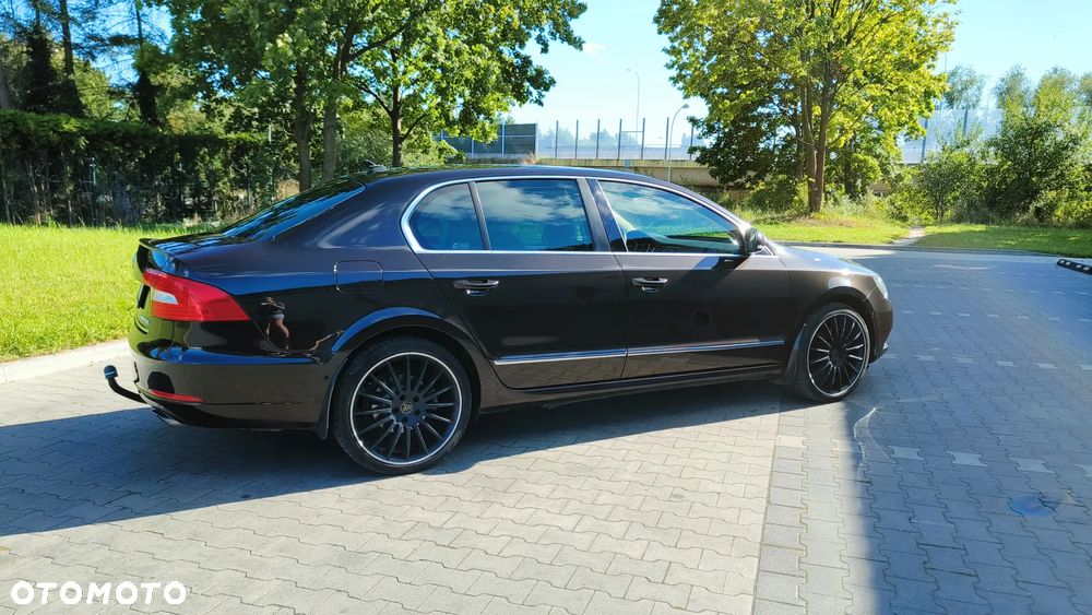 Skoda Superb 2.0 TSI Elegance DSG - 6