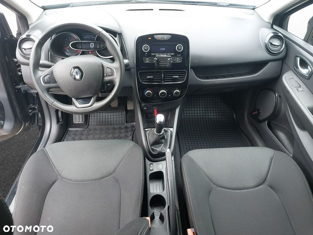 Renault Clio - 21