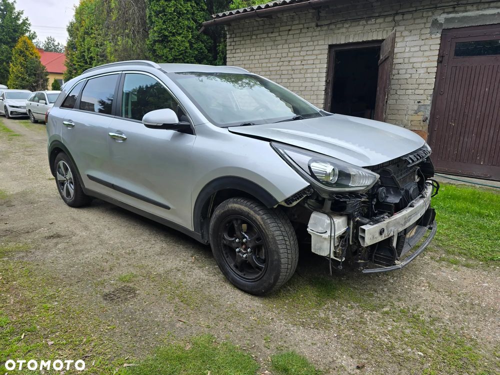 Kia Niro 1.6 GDI 2WD Edition 7 - 15