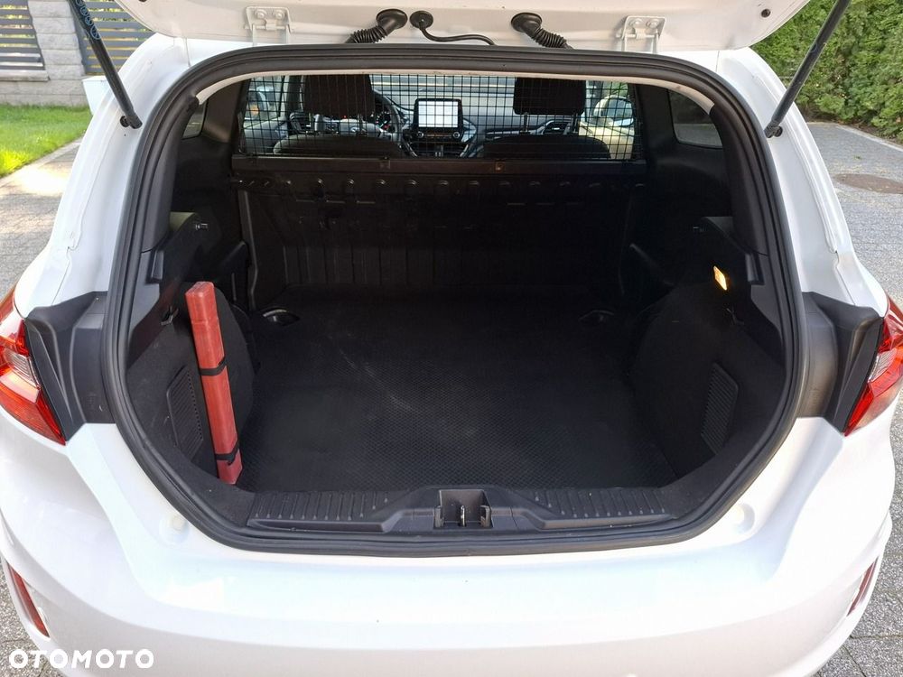 Ford Fiesta - 12