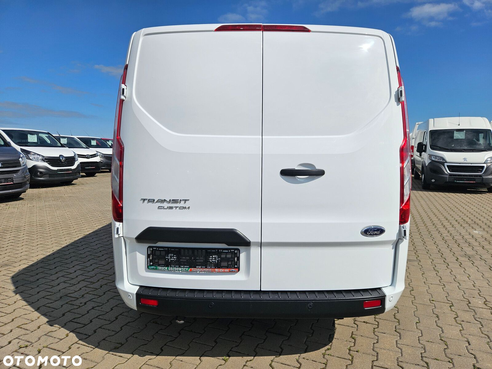 Ford transit-custom L2H1 *89900zł NETTO* Brygadówka 6 osób 2.0TdCi/170KM - 10