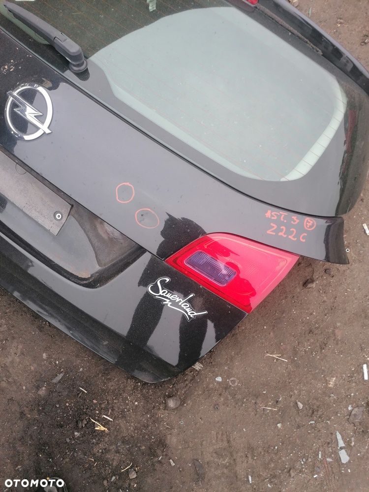 OPEL ASTRA J IV 12r KOMBI KLAPA BAGAŻNIKA SZYBA TYŁ LAMPY Z22C - 2