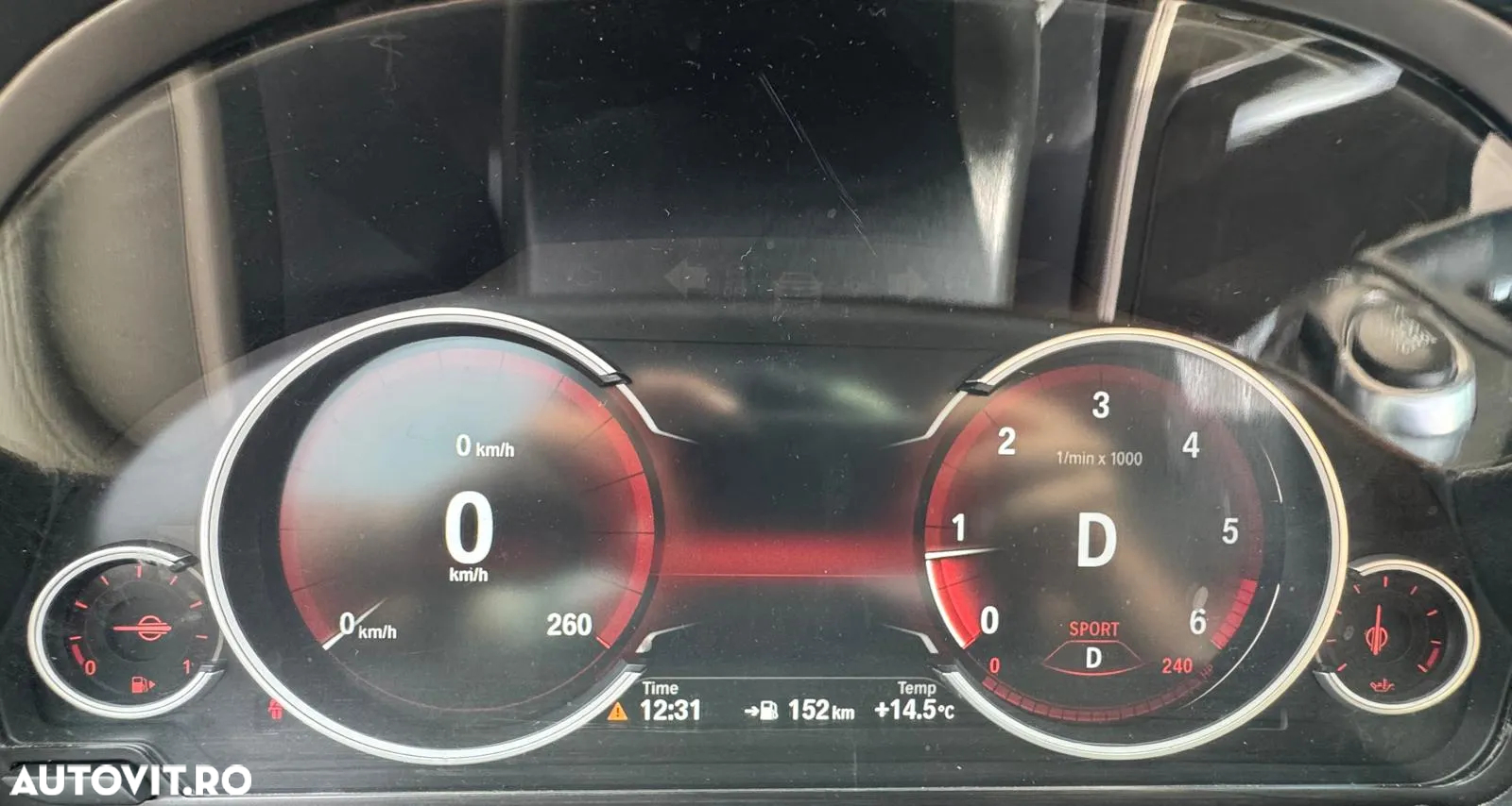 BMW Seria 5 520d xDrive AT - 16