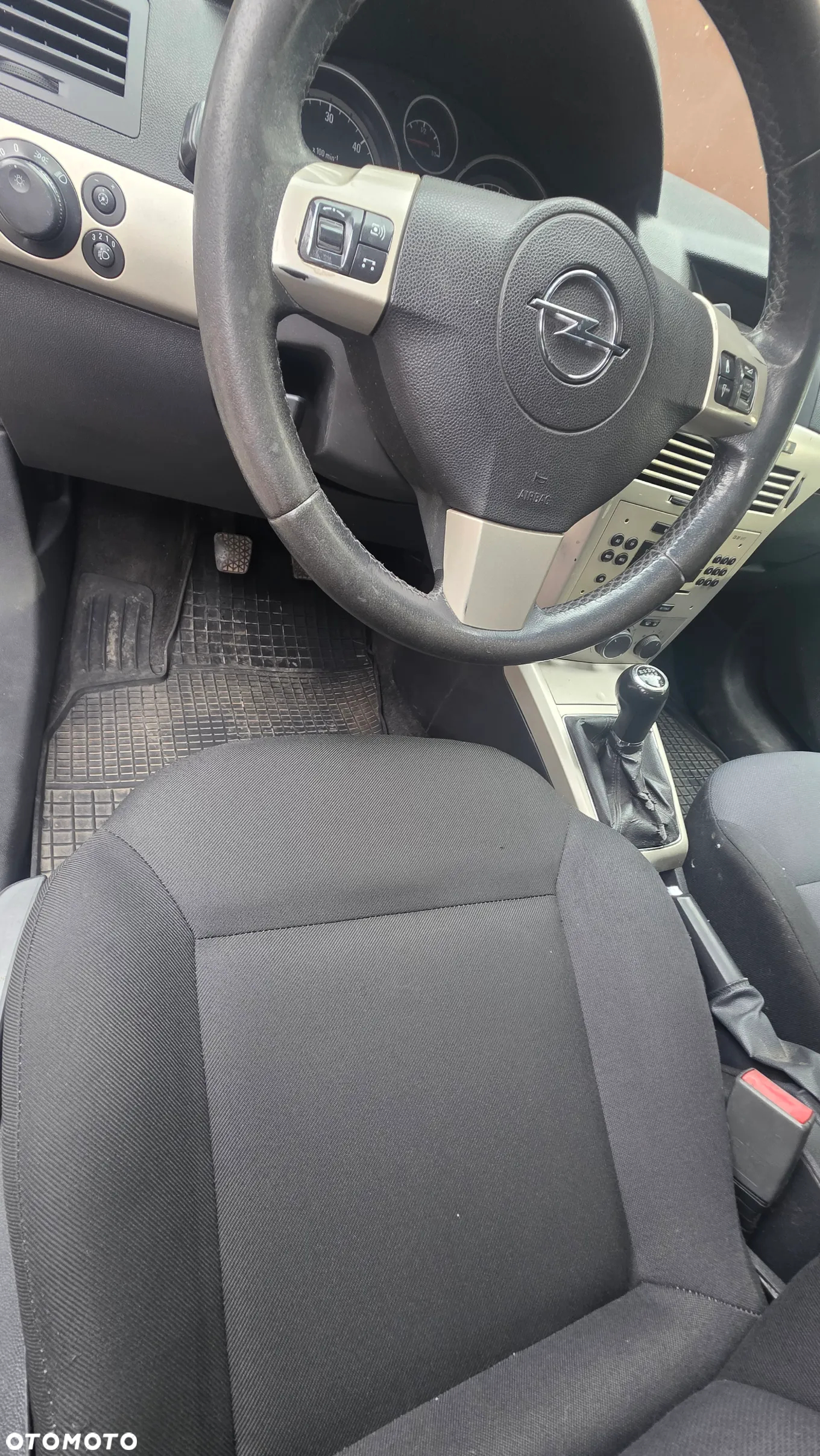 Opel Astra III 1.7 CDTI Edition - 25