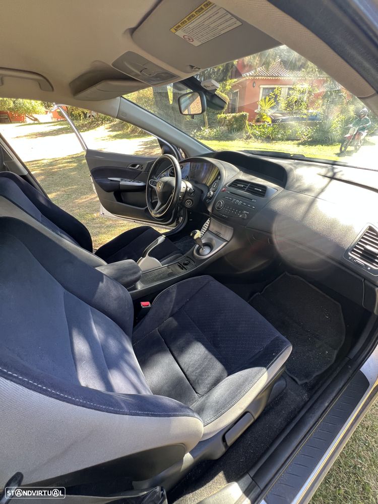 Honda Civic - 28